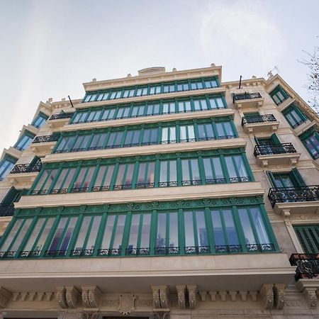 Апартаменты Art House Granvia Барселона Экстерьер фото