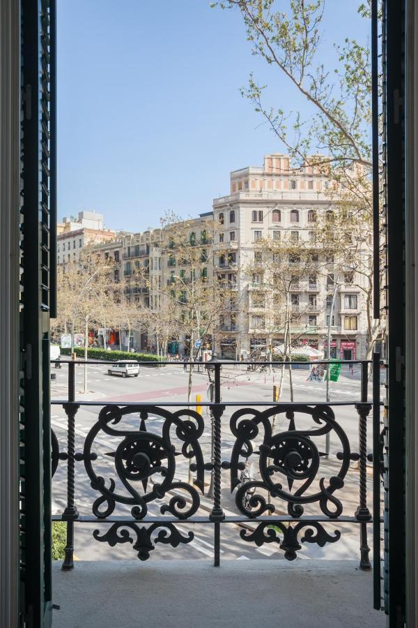 Апартаменты Art House Granvia Барселона Экстерьер фото